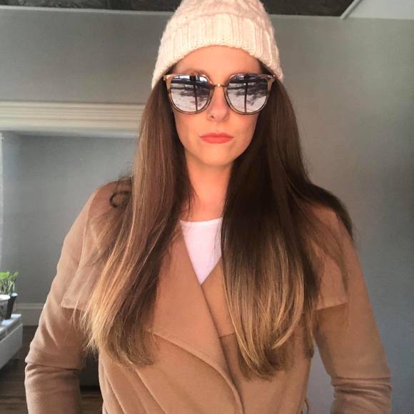 Meet your Posher, Brenda - Picture 1 of 1